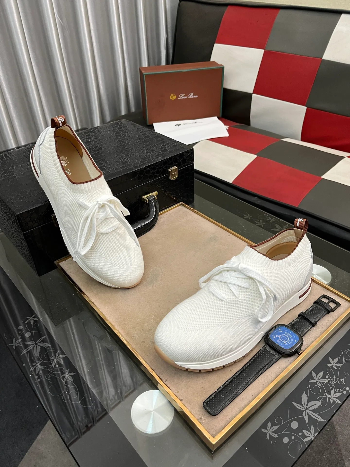 Men's shoes 💰420⌚️⌚️ (loro piana) new moccasin shoes official website original 1:1 mold opening, original quality 💯 fine workmanship, high-end luxury ☘ The upper is made of original waterproof treatment breathable fly-woven suede 🌴 luxury 🐂 leather lining 🍓 rubber wear-resistant outsole, size 38-44 (size 45 can be customized) 5️⃣ colors available